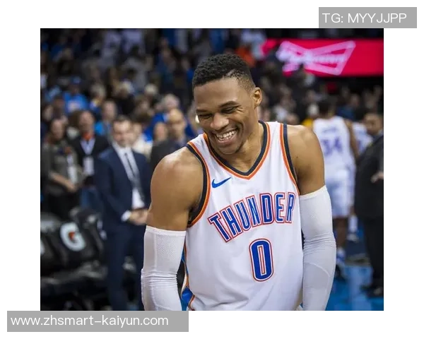 拉塞尔威斯布鲁克的篮球传奇之路与不屈精神探讨